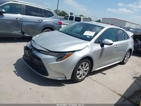 5YFB4MDEXRP224700 2024 TOYOTA COROLLA - Image 2