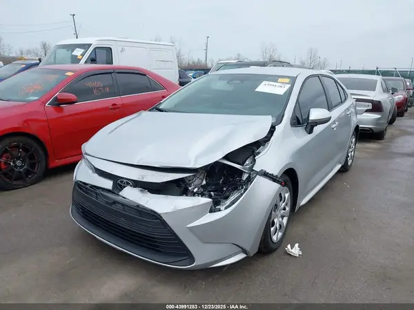 5YFB4MDEXSP234360 2025 TOYOTA COROLLA - Image 2