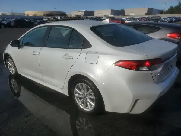 5YFB4MDEXSP235928 2025 TOYOTA COROLLA - Image 2