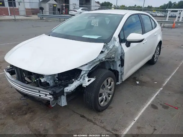 5YFB4MDEXSP239719 2025 TOYOTA COROLLA - Image 2