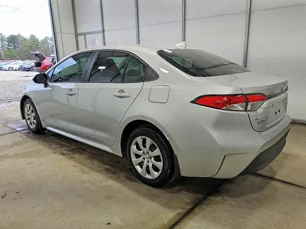 5YFB4MDEXSP243978 2025 TOYOTA COROLLA - Image 2