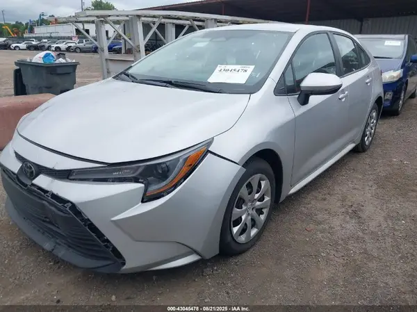 5YFB4MDEXSP247447 2025 TOYOTA COROLLA - Image 2