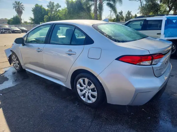 5YFB4MDEXSP253250 2025 TOYOTA COROLLA - Image 2