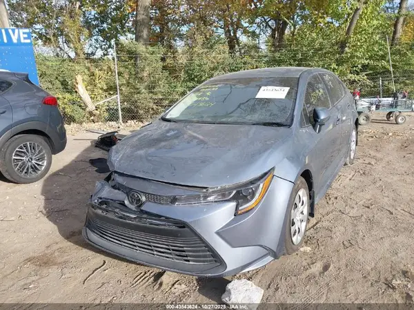 5YFB4MDEXSP270436 2025 TOYOTA COROLLA - Image 2