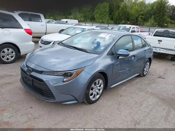 5YFB4MDEXSP272073 2025 TOYOTA COROLLA - Image 2