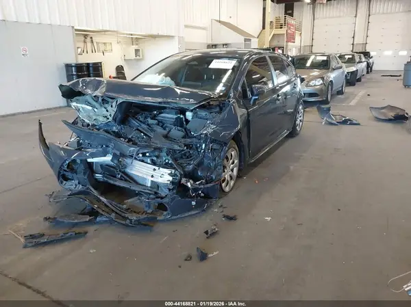 5YFB4MDEXSP282294 2025 TOYOTA COROLLA - Image 2