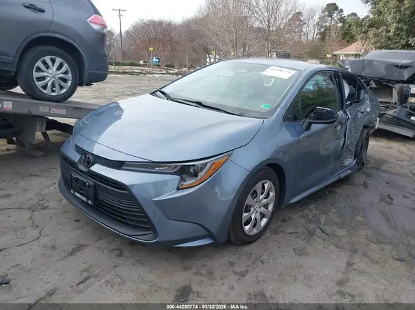 5YFB4MDEXSP283865 2025 TOYOTA COROLLA - Image 2