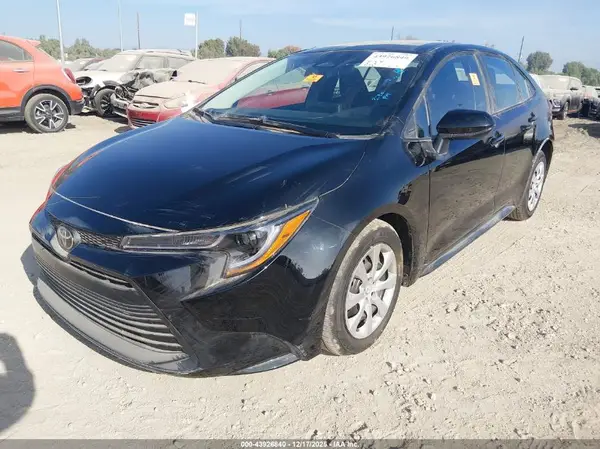 5YFB4MDEXSP292937 2025 TOYOTA COROLLA - Image 2