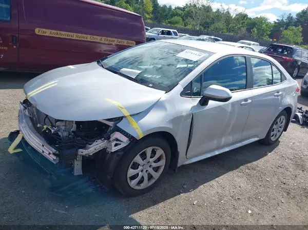5YFB4MDEXSP299161 2025 TOYOTA COROLLA - Image 2