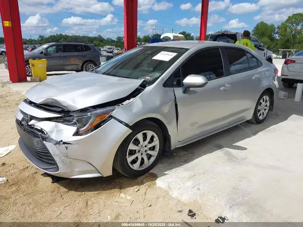 5YFB4MDEXSP301913 2025 TOYOTA COROLLA - Image 2