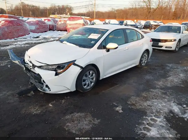 5YFB4MDEXSP305444 2025 TOYOTA COROLLA - Image 2