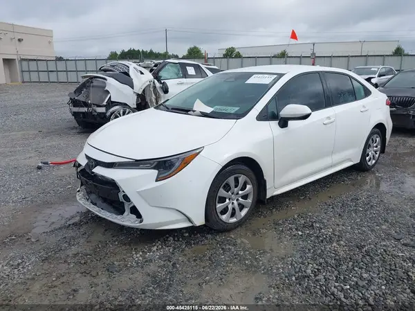 5YFB4MDEXSP324916 2025 TOYOTA COROLLA - Image 2
