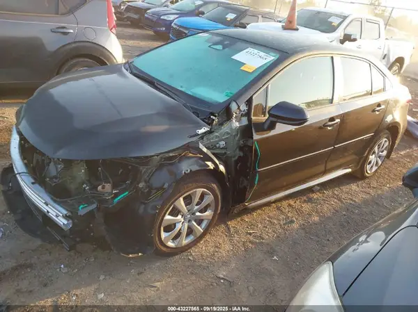 5YFB4MDEXSP336547 2025 TOYOTA COROLLA - Image 2