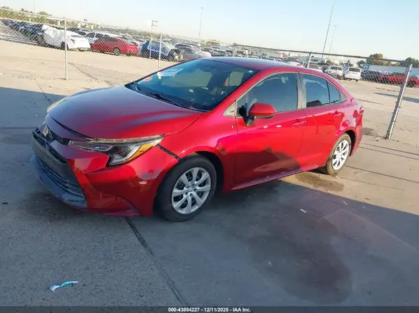 5YFB4MDEXSP352120 2025 TOYOTA COROLLA - Image 2