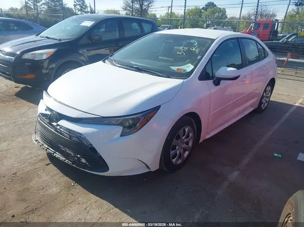 5YFB4MDEXTP366696 2026 TOYOTA COROLLA - Image 2