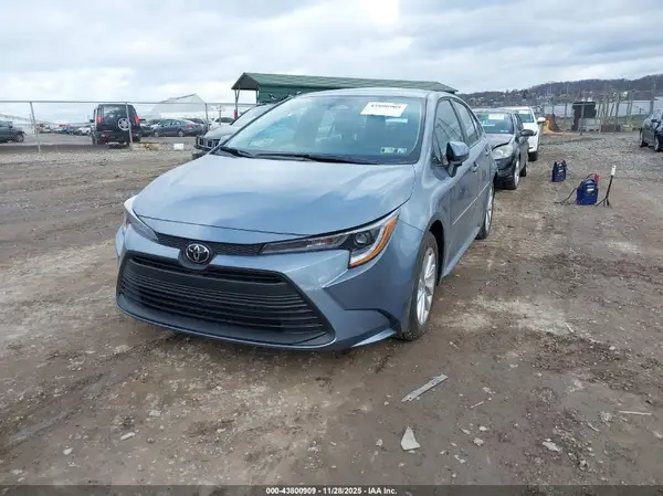 5YFB4MDEXTP369324 2026 TOYOTA COROLLA - Image 2