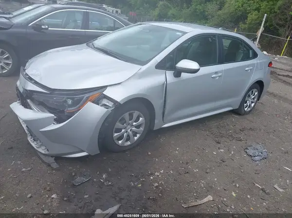 5YFB4MDEXTP375334 2026 TOYOTA COROLLA - Image 2