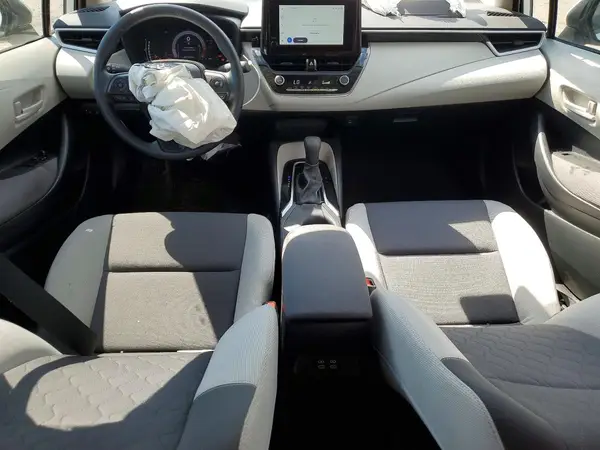 5YFB4MDEXTP402984 2026 TOYOTA COROLLA - Image 8