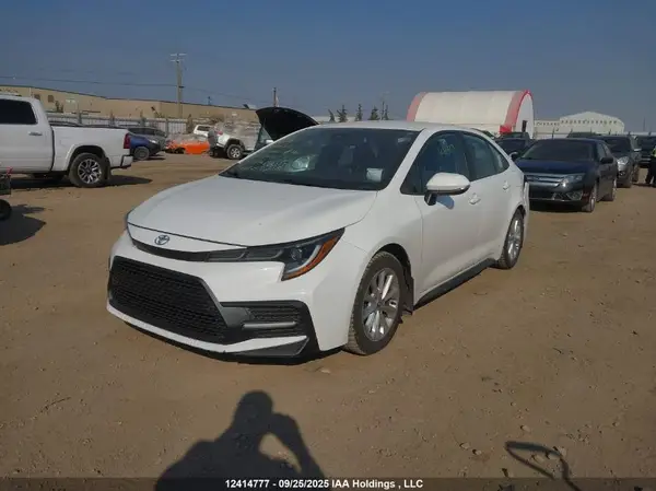 5YFB4RBE8LP018220 2020 TOYOTA COROLLA - Image 2