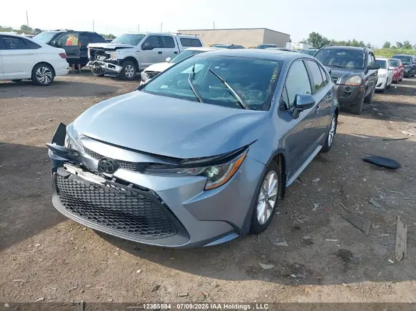 5YFBPMBE0MP208055 2021 TOYOTA COROLLA - Image 2