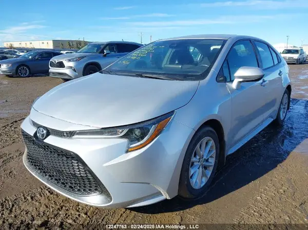5YFBPMBE0MP251729 2021 TOYOTA COROLLA - Image 2