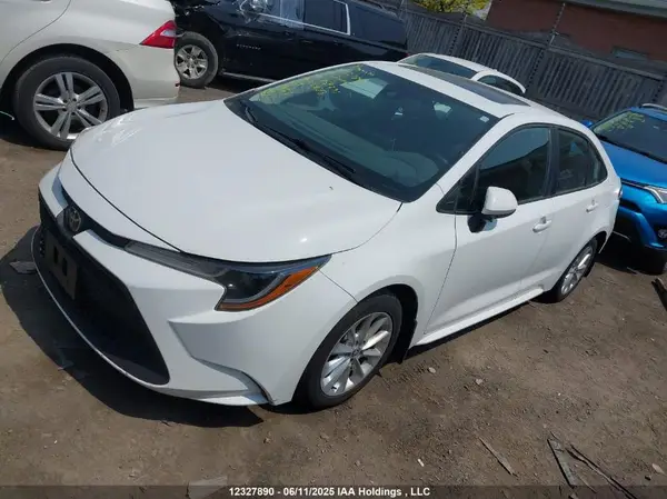 5YFBPMBE0MP254291 2021 TOYOTA COROLLA - Image 2