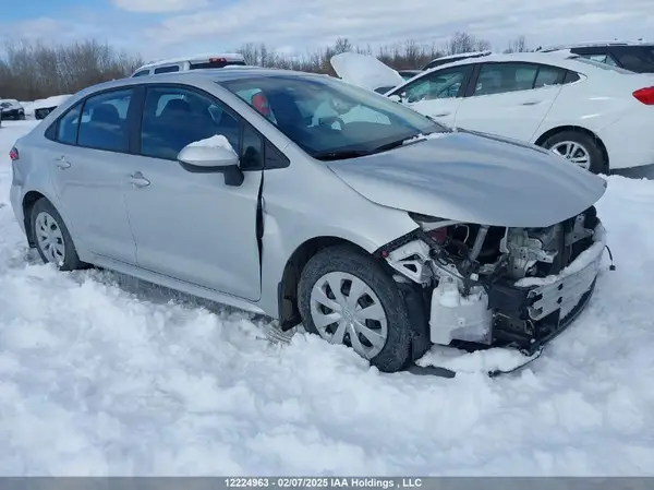 5YFBPMBE0NP316368 2022 TOYOTA COROLLA - Image 1