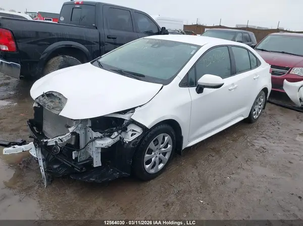 5YFBPMBE0NP359690 2022 TOYOTA COROLLA - Image 2