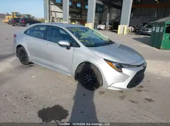 5YFBPMBE0NP380300 2022 TOYOTA COROLLA