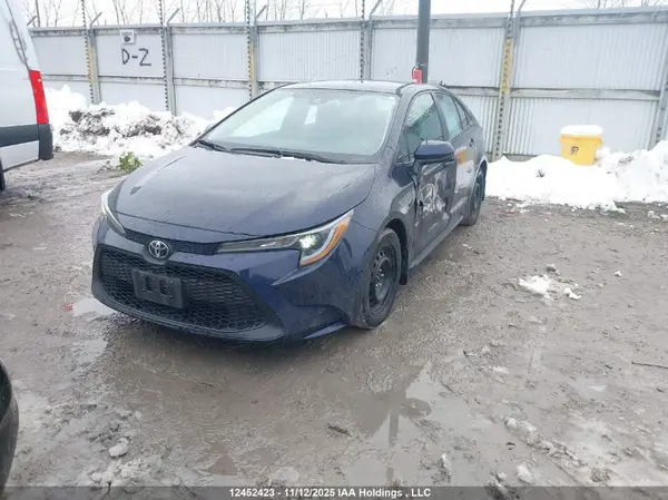 5YFBPMBE1MP151509 2021 TOYOTA COROLLA - Image 2