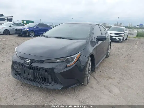 5YFBPMBE1MP245700 2021 TOYOTA COROLLA - Image 2