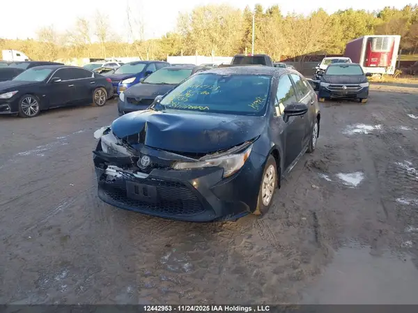 5YFBPMBE1MP256194 2021 TOYOTA COROLLA - Image 2