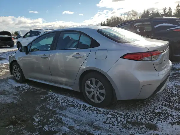5YFBPMBE1MP257765 2021 TOYOTA COROLLA - Image 2