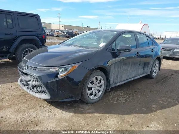 5YFBPMBE1NP340887 2022 TOYOTA COROLLA - Image 2
