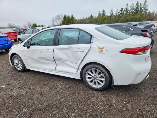 5YFBPMBE1NP344843 2022 TOYOTA COROLLA - Image 2