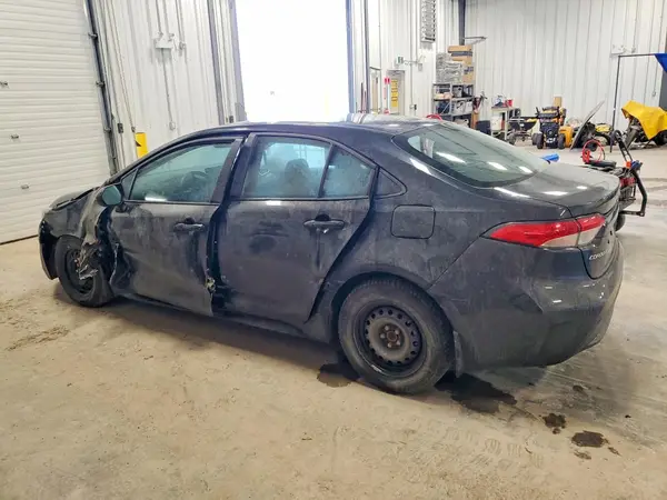 5YFBPMBE1NP352229 2022 TOYOTA COROLLA - Image 2