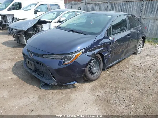 5YFBPMBE1NP354675 2022 TOYOTA COROLLA - Image 2