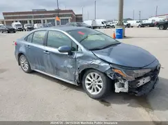 5YFBPMBE1NP363604 2022 TOYOTA COROLLA