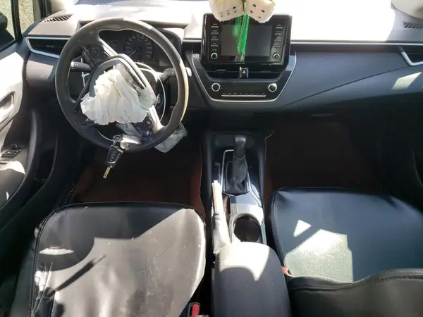 5YFBPMBE2MP158260 2021 TOYOTA COROLLA - Image 8