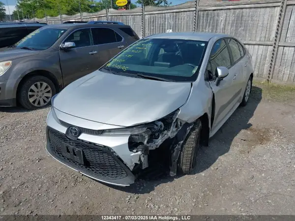 5YFBPMBE2NP275127 2022 TOYOTA COROLLA - Image 2