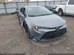5YFBPMBE2NP275595 2022 TOYOTA COROLLA