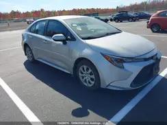 5YFBPMBE2NP281798 2022 TOYOTA COROLLA