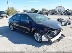 5YFBPMBE2NP297211 2022 TOYOTA COROLLA