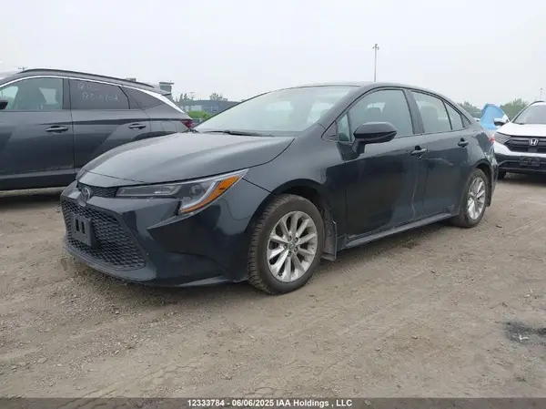 5YFBPMBE2NP299380 2022 TOYOTA COROLLA - Image 2