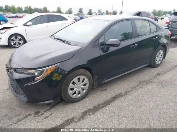 5YFBPMBE2NP333379 2022 TOYOTA COROLLA - Image 2