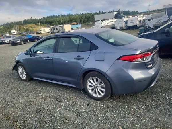 5YFBPMBE2NP346486 2022 TOYOTA COROLLA - Image 2