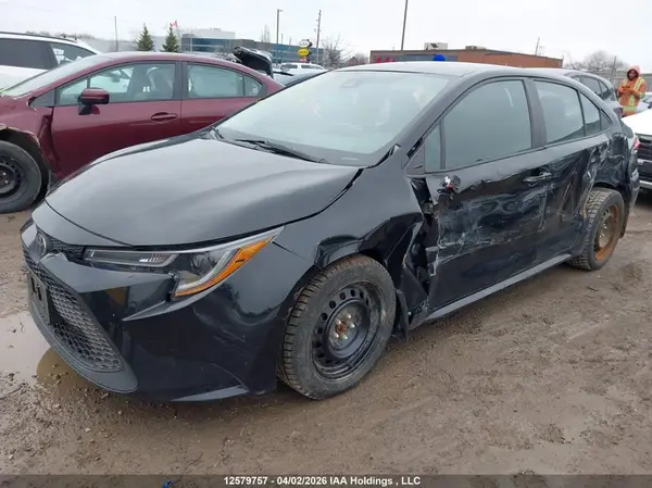 5YFBPMBE2NP363756 2022 TOYOTA COROLLA - Image 2