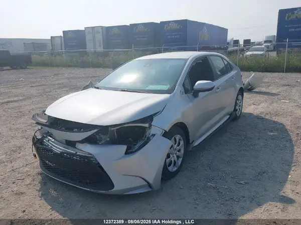 5YFBPMBE3MP220619 2021 TOYOTA COROLLA - Image 2