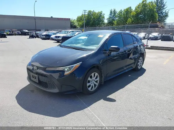 5YFBPMBE3MP242636 2021 TOYOTA COROLLA - Image 2