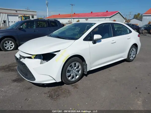 5YFBPMBE3MP270923 2021 TOYOTA COROLLA - Image 2